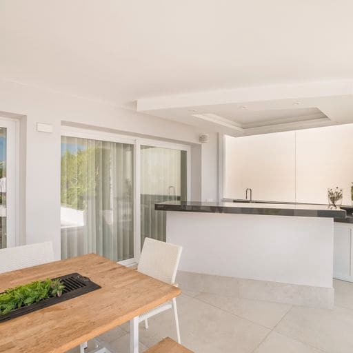 5 soveværelse Villa til salg i Marbella med swimmingpool garage - € 3.490.000 (Ref: 9543948)