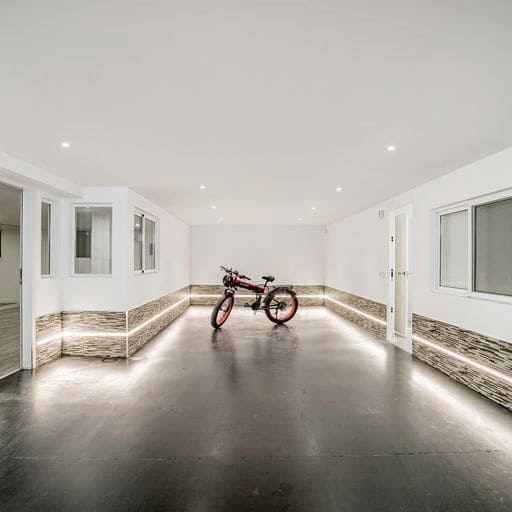 5 soveværelse Villa til salg i Marbella med swimmingpool garage - € 3.490.000 (Ref: 9543948)