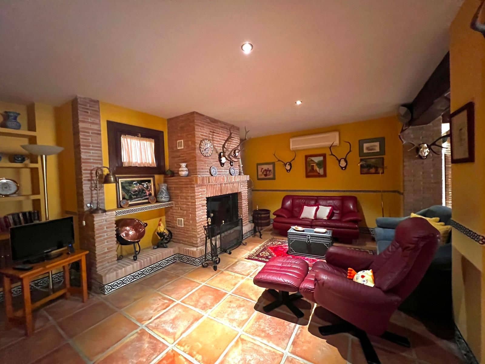 4 quarto Moradia para venda em Marbella com piscina garagem - 2 500 000 € (Ref: 9543949)