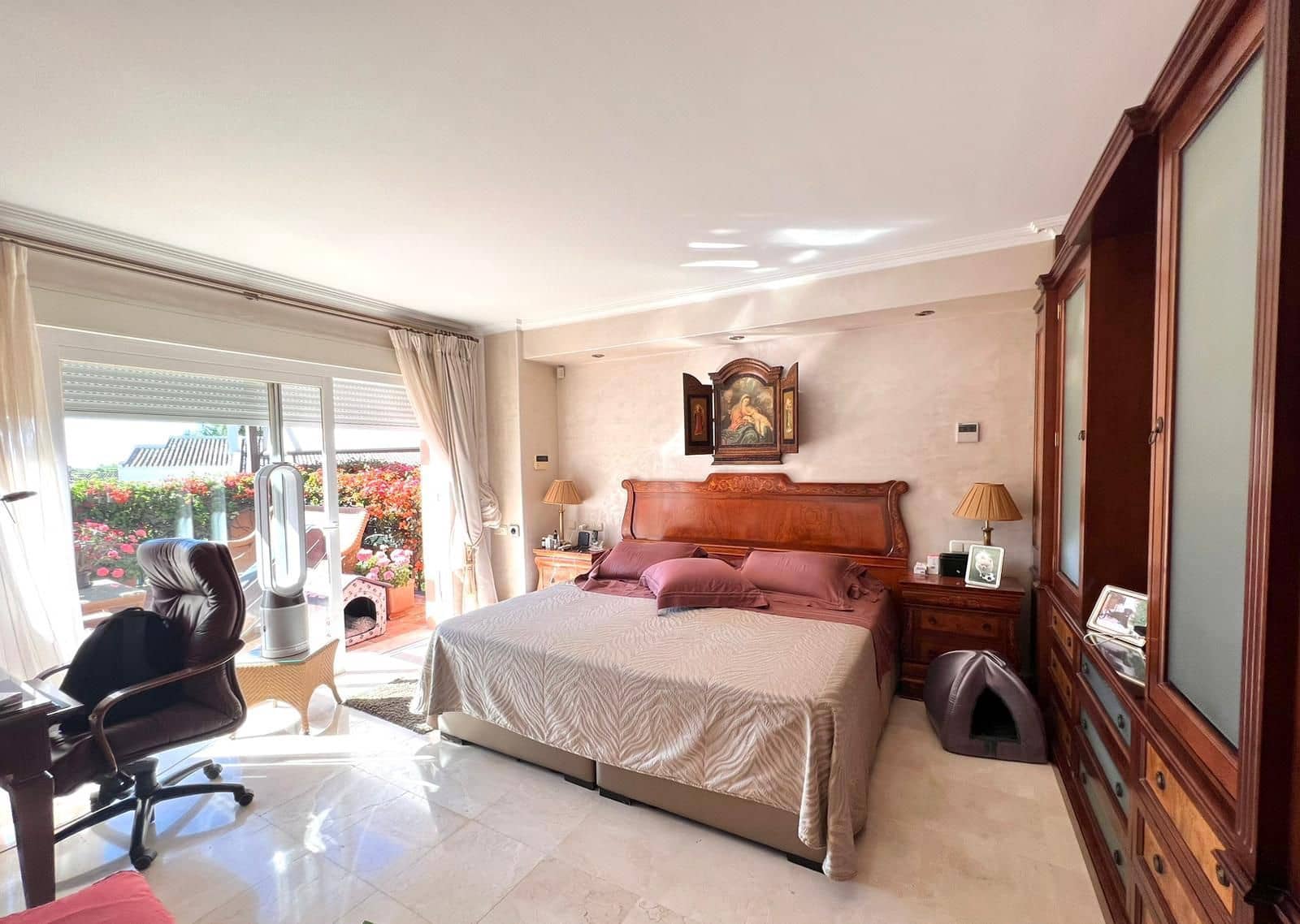 4 quarto Moradia para venda em Marbella com piscina garagem - 2 500 000 € (Ref: 9543949)