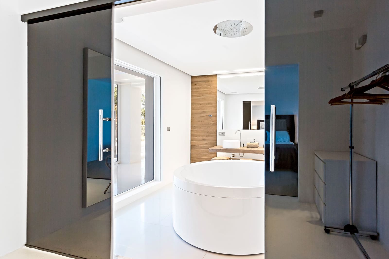 7 bedroom Villa for sale in Marbella with pool garage - € 3,749,000 (Ref: 9543950)