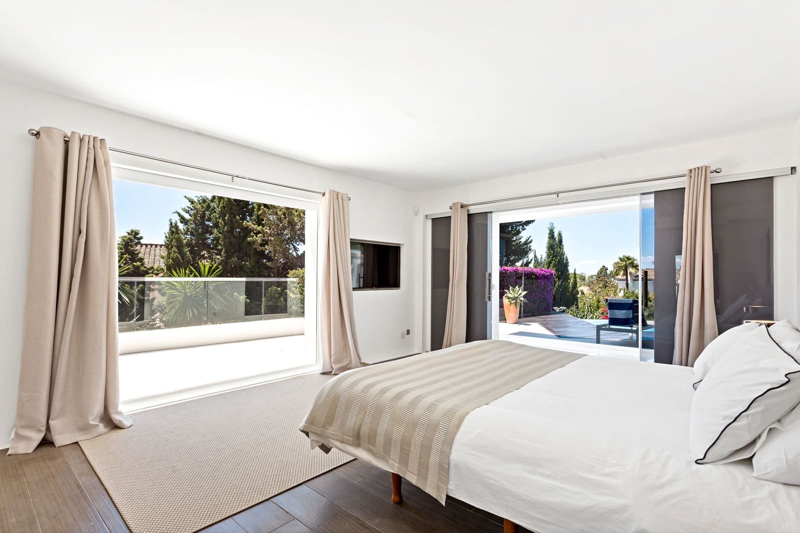 7 bedroom Villa for sale in Marbella with pool garage - € 3,749,000 (Ref: 9543950)