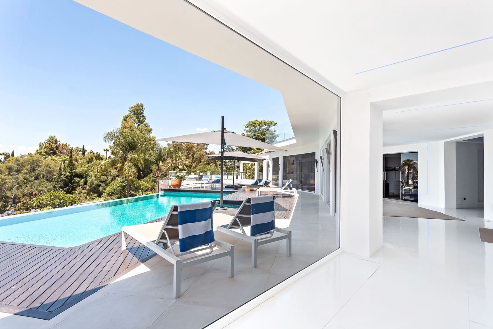 7 bedroom Villa for sale in Marbella with pool garage - € 3,749,000 (Ref: 9543950)