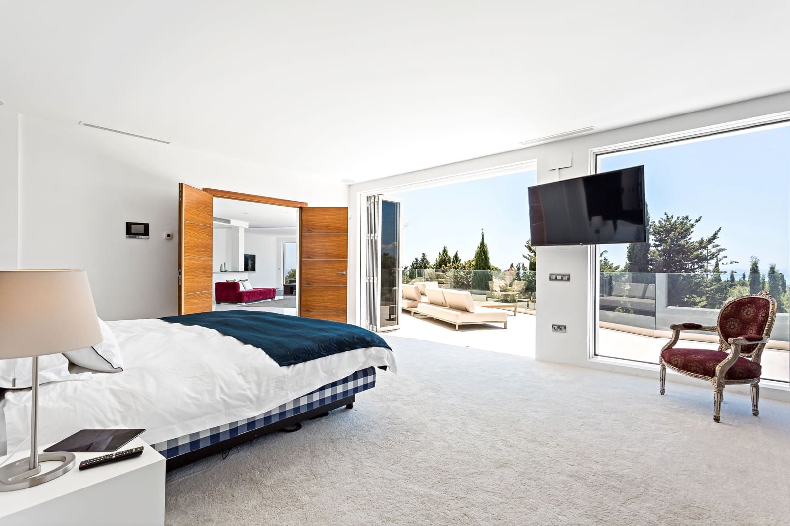 7 bedroom Villa for sale in Marbella with pool garage - € 3,749,000 (Ref: 9543950)