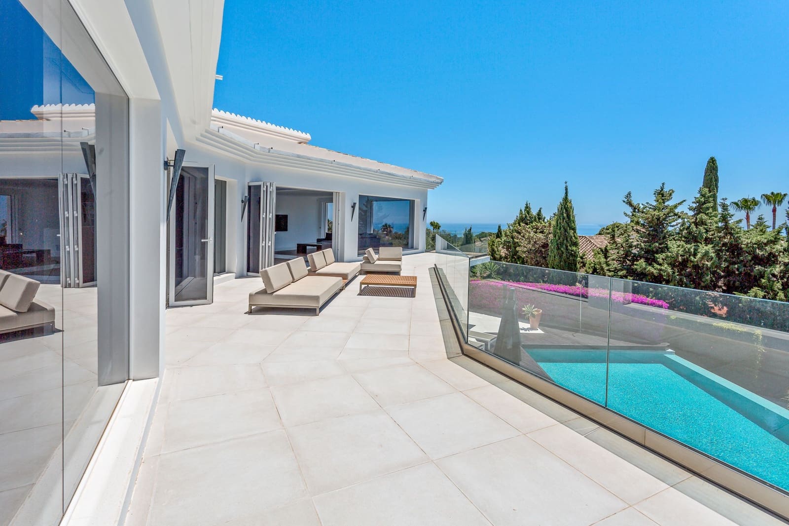 7 bedroom Villa for sale in Marbella with pool garage - € 3,749,000 (Ref: 9543950)