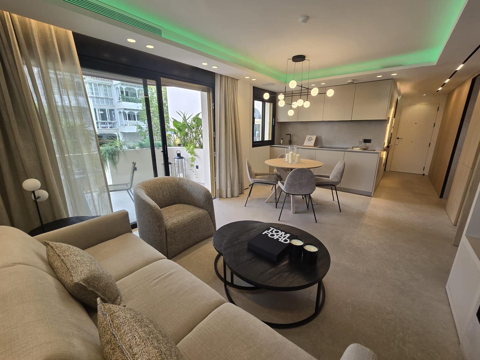 2 chambre Appartement à vendre à Marbella avec piscine garage - 795 000 € (Ref: 9543953)