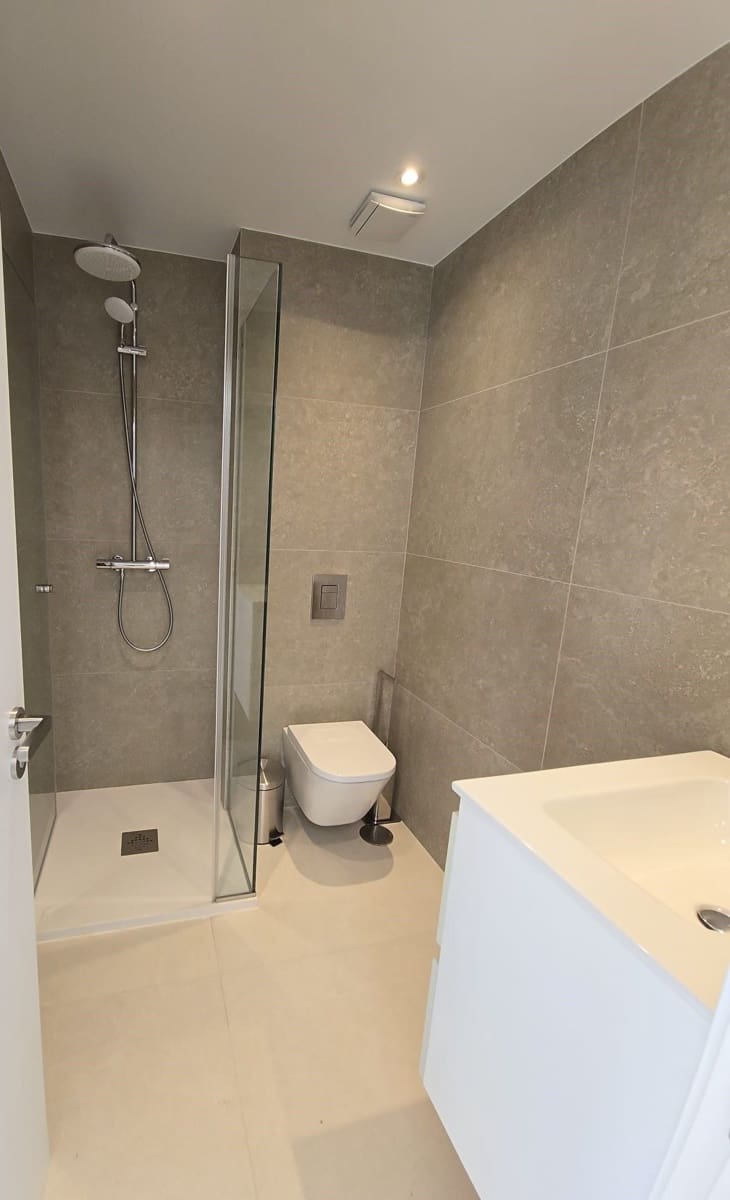 3 bedroom Villa for sale in Marbella with pool garage - € 1,600,000 (Ref: 9543956)