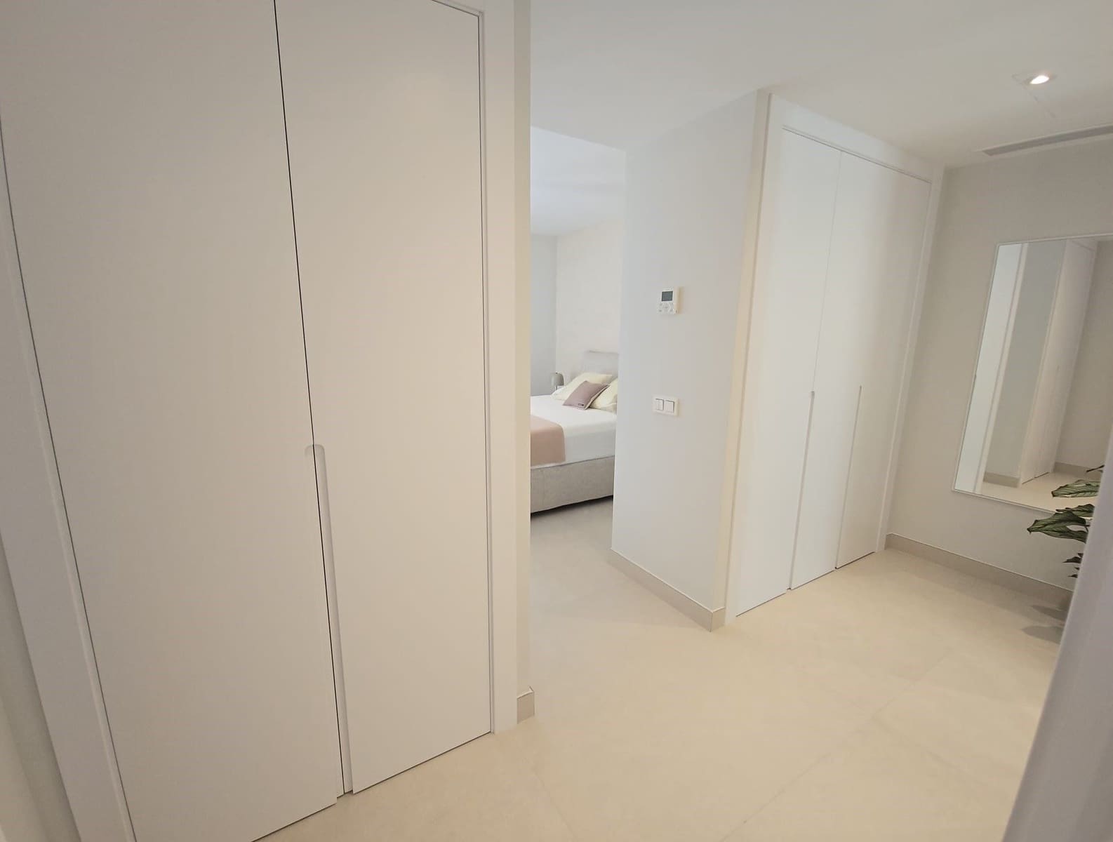 3 bedroom Villa for sale in Marbella with pool garage - € 1,600,000 (Ref: 9543956)