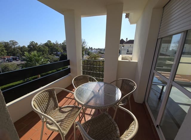 3 makuuhuone Kattohuoneisto vuokrattavana paikassa Rodeo Alto - Guadaiza - La Campana, Marbella mukana uima-altaan 
autotalli - 2 000 € (Ref: 9543958)