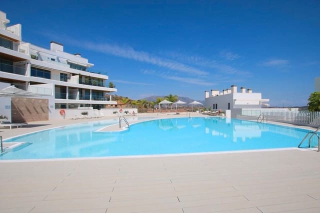 Piso de 3 habitaciones en Riviera del Sol, Mijas en venta con piscina garaje - 765.000 € (Ref: 9543959)