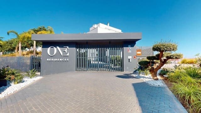 Piso de 3 habitaciones en Riviera del Sol, Mijas en venta con piscina garaje - 765.000 € (Ref: 9543959)