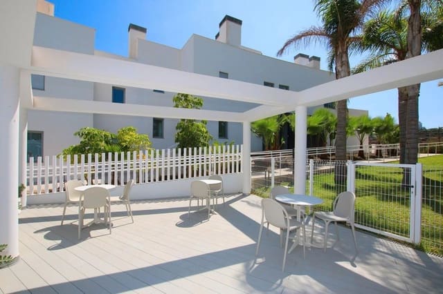 Piso de 3 habitaciones en Riviera del Sol, Mijas en venta con piscina garaje - 765.000 € (Ref: 9543959)