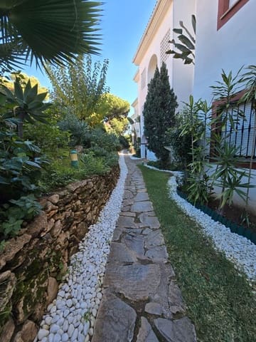 3 sovrum Lägenhet att hyra i Romana Playa, Marbella med pool garage - 2 300 € (Ref: 9543961)