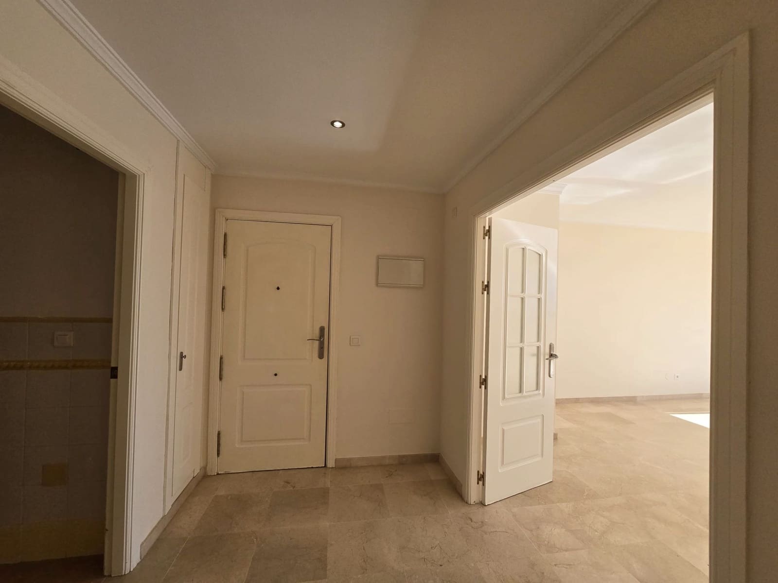 3 sovrum Lägenhet att hyra i Marbella med pool garage - 2 300 € (Ref: 9543961)