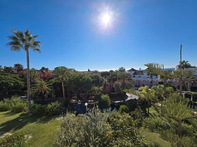 3 sovrum Lägenhet att hyra i Romana Playa, Marbella med pool garage - 2 300 € (Ref: 9543961)