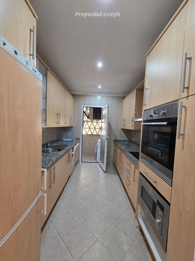 2 sovrum Lägenhet till salu i Marbella med pool garage - 495 000 € (Ref: 9543962)