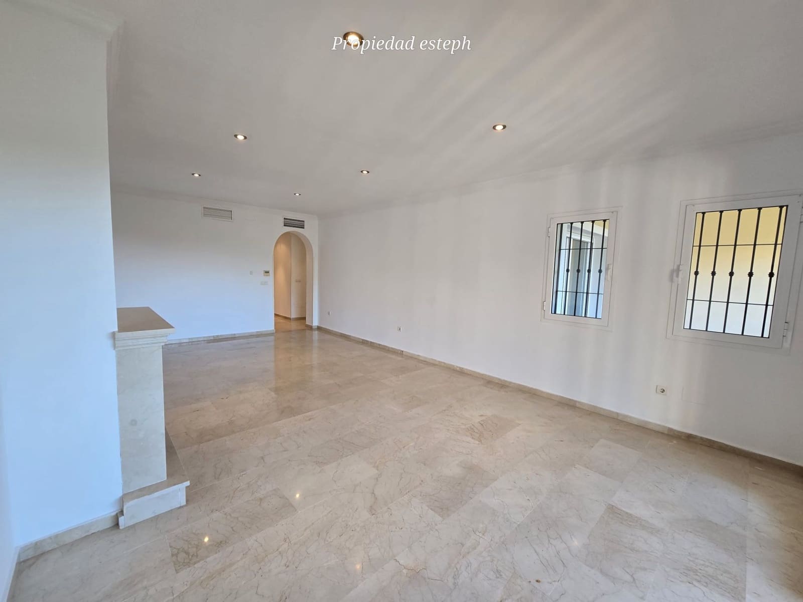 2 sovrum Lägenhet till salu i Marbella med pool garage - 495 000 € (Ref: 9543962)