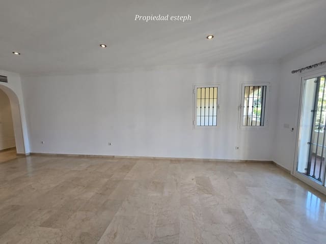 2 sovrum Lägenhet till salu i Santa María, Marbella med pool garage - 495 000 € (Ref: 9543962)