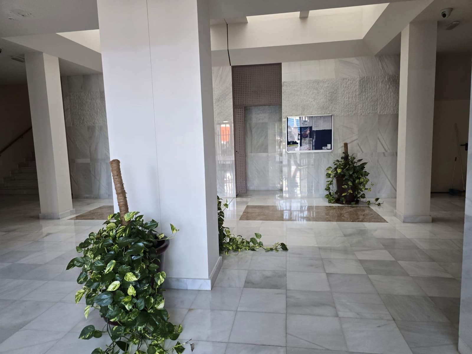 Piso de 3 habitaciones en Marbella en venta con garaje - 325.000 € (Ref: 9543963)