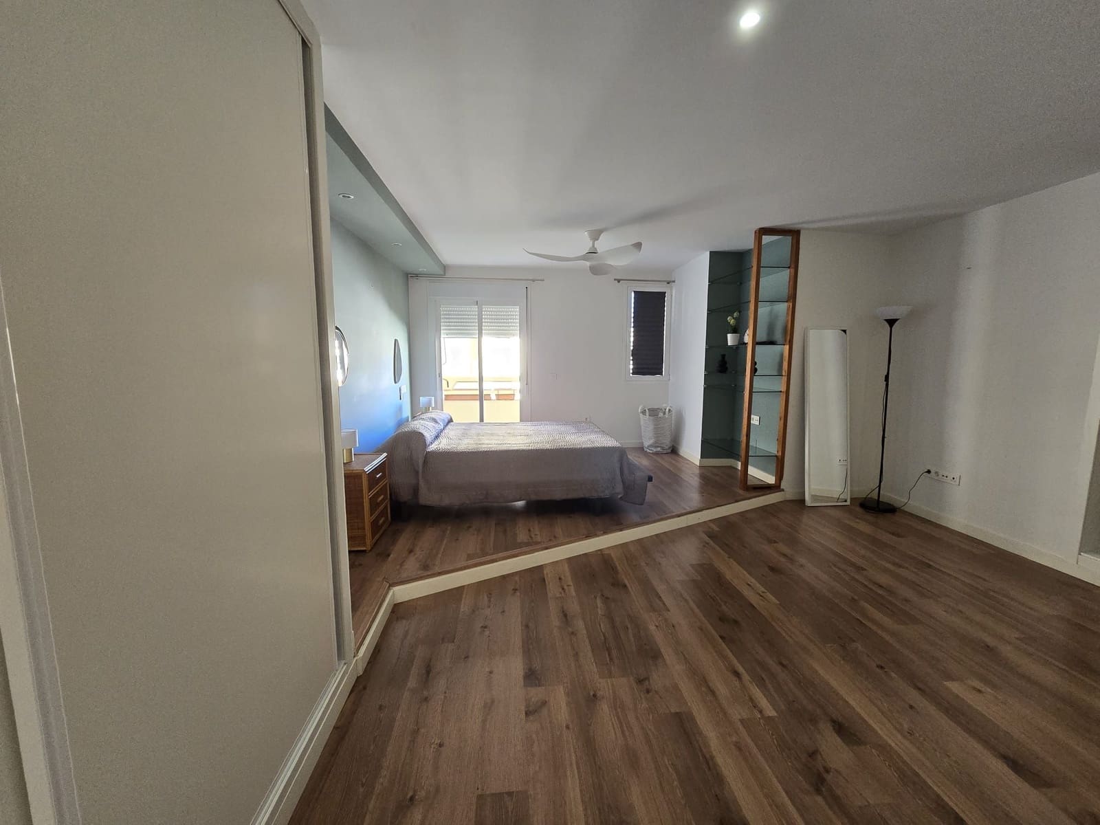 2 slaapkamer Flat te huur in Marbella met zwembad garage - € 1.800 (Ref: 9543964)