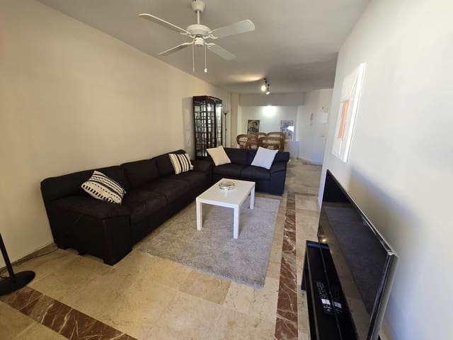 2 slaapkamer Flat te huur in Casco Antiguo, Marbella met zwembad garage - € 1.800 (Ref: 9543964)