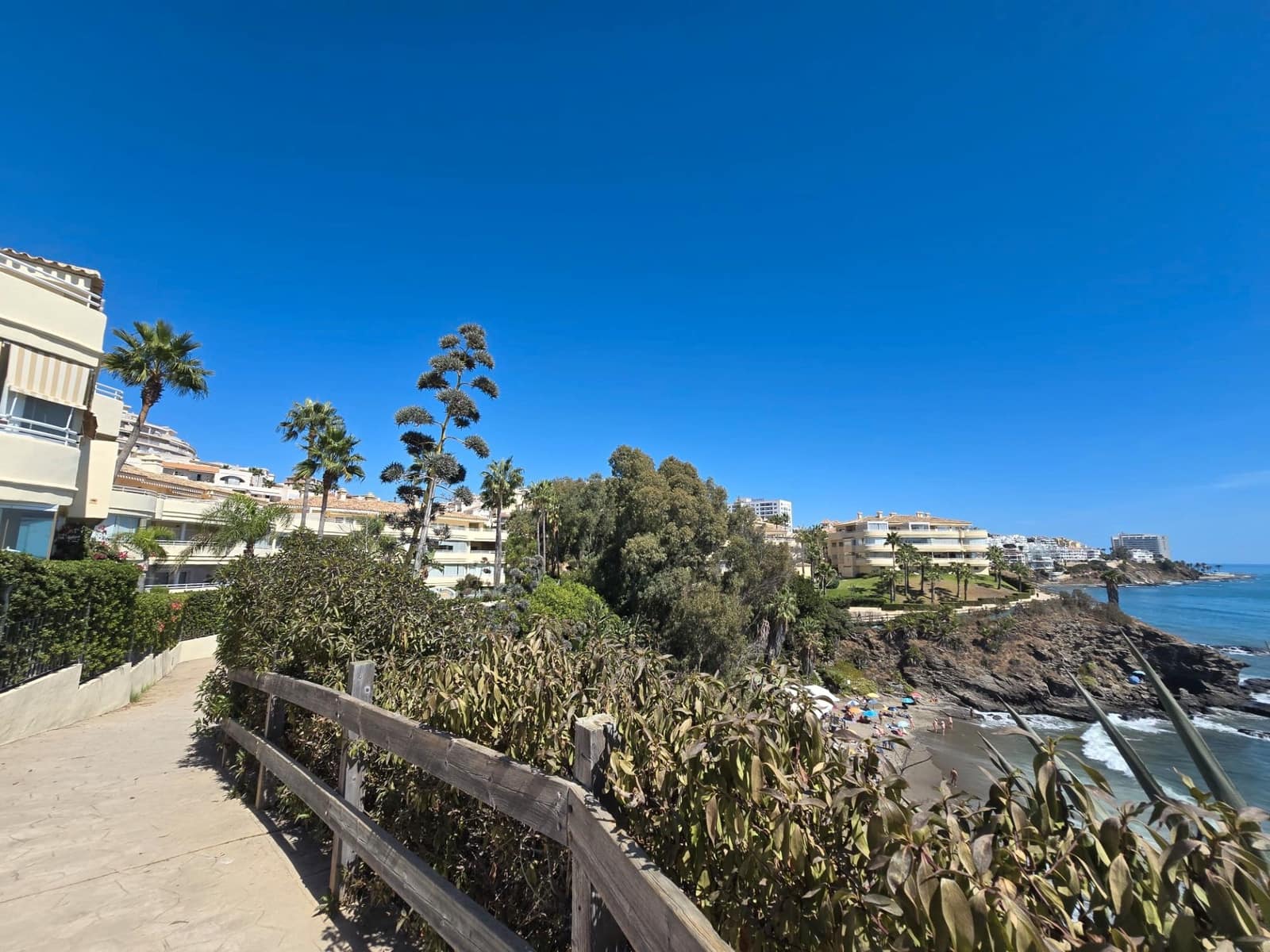 2 soveværelse Lejlighed til salg i Benalmadena med swimmingpool - € 640.000 (Ref: 9543966)