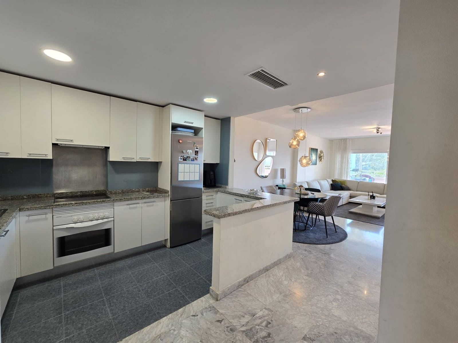 2 soveværelse Lejlighed til salg i Benalmadena med swimmingpool - € 640.000 (Ref: 9543966)