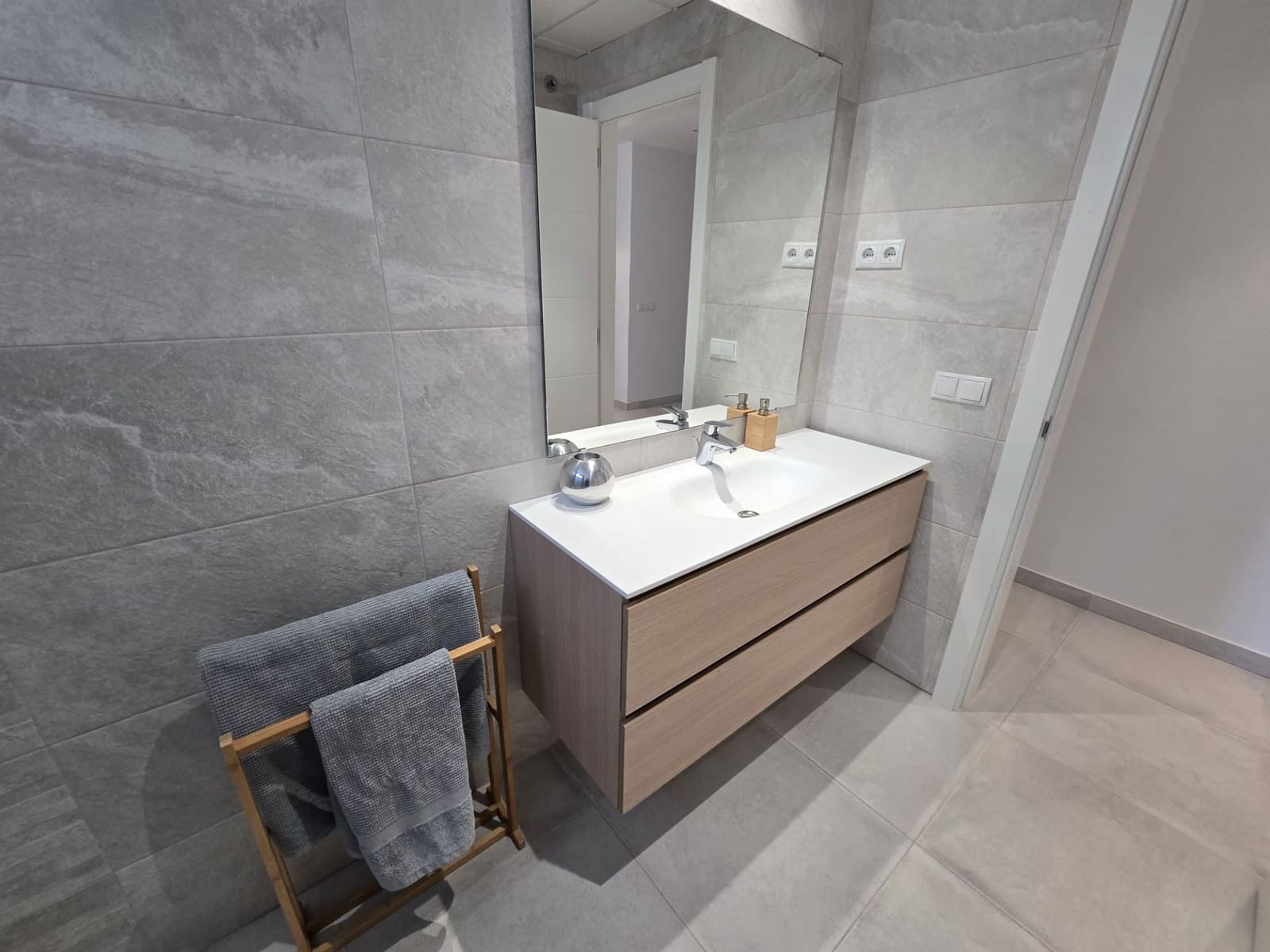 2 quarto Apartamento para venda em El Paraiso com piscina garagem - 570 000 € (Ref: 9543968)