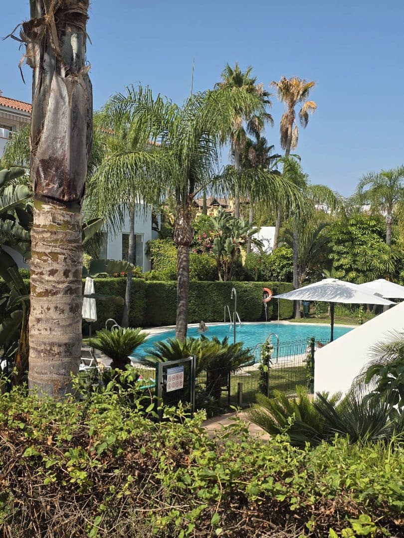 2 quarto Apartamento para venda em El Paraiso com piscina garagem - 570 000 € (Ref: 9543968)