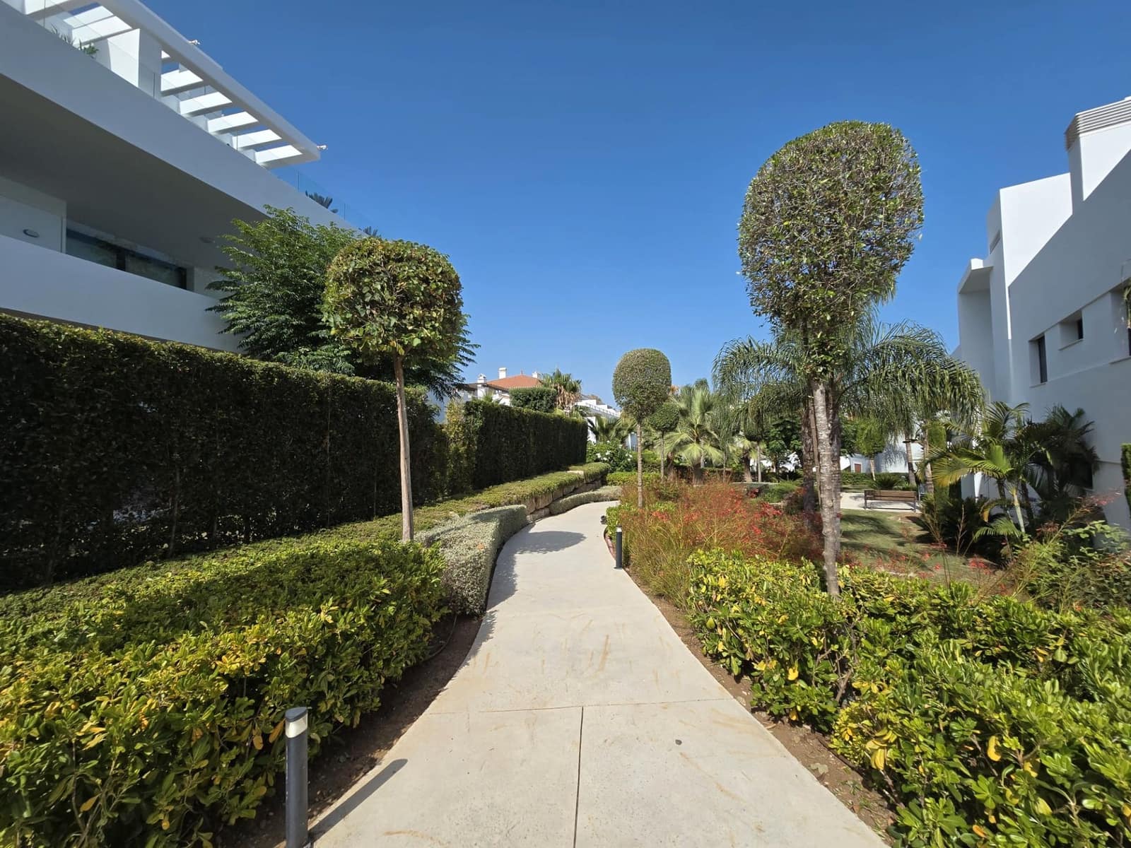 2 quarto Apartamento para venda em El Paraiso com piscina garagem - 570 000 € (Ref: 9543968)