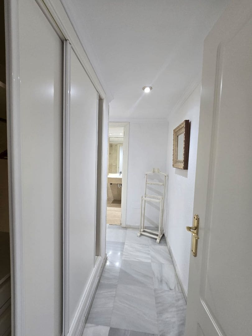 2 camera da letto Appartamento da affittare in Marbella con piscina garage - 2.500 € (Rif: 9543969)