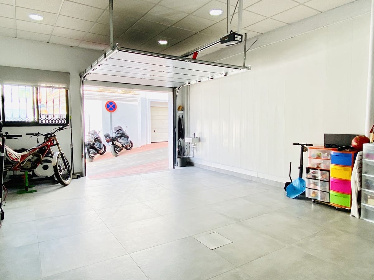 4 soverom Hus til salgs i Benahavis med garasje - € 620 000 (Ref: 8802371)