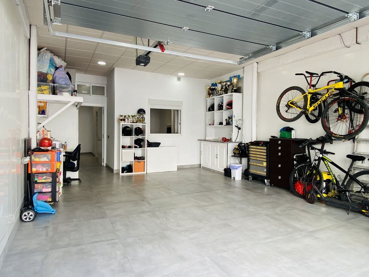 4 soverom Hus til salgs i Benahavis med garasje - € 620 000 (Ref: 8802371)