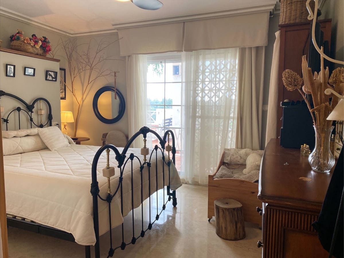 2 soveværelse Lejlighed til salg i Rio Real med swimmingpool garage - € 406.000 (Ref: 8802373)