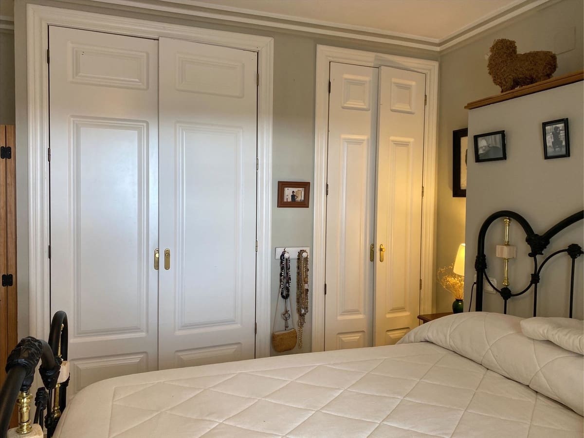 2 quarto Apartamento para venda em Rio Real com piscina garagem - 405 000 € (Ref: 8802373)