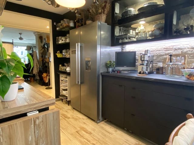 2 soverom Leilighet til salgs i Río Real, Marbella med svømmebasseng garasje - € 405 000 (Ref: 8802373)