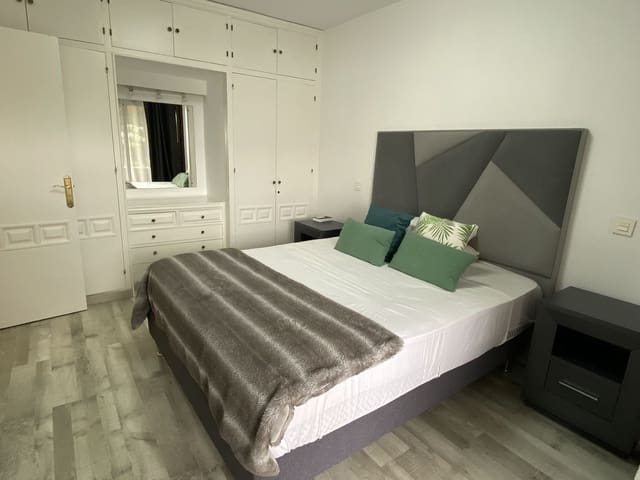 1 bedroom Apartment for sale in Nueva Atalaya, Estepona with pool garage - € 235,000 (Ref: 8802375)