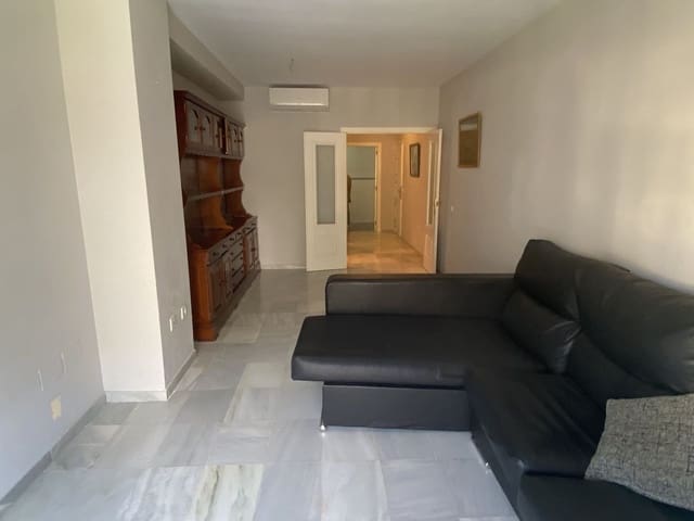 4 sovrum Lägenhet till salu i Rodeo Alto - Guadaiza - La Campana, Marbella med pool - 280 000 € (Ref: 8802376)