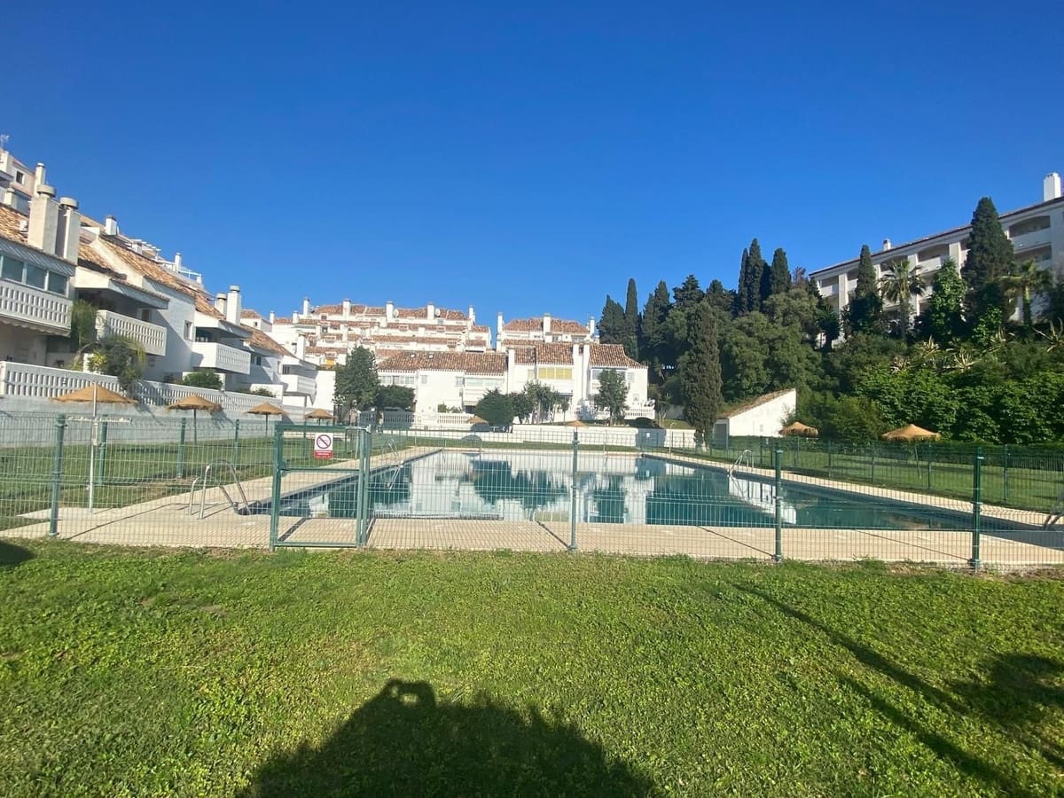 2 soveværelse Byhus til salg i Mijas Golf med swimmingpool - € 208.000 (Ref: 8866605)