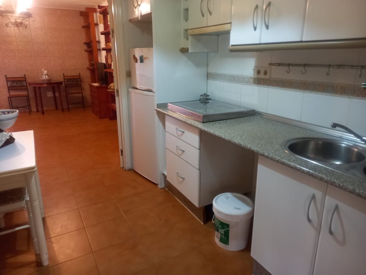 Apartament na sprzedaż w Estepona - 169 900 € (Ref: 8928054)