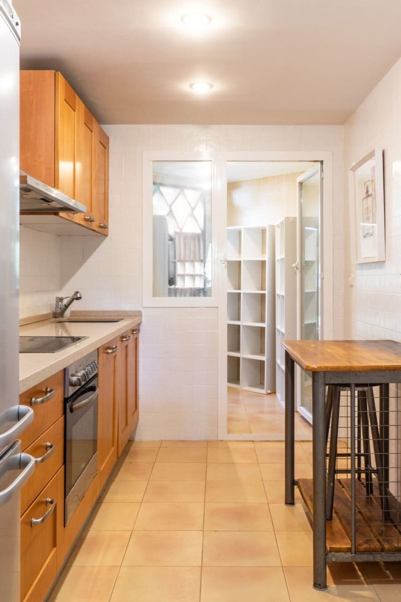 3 soverom Leilighet til salgs i Los Arqueros med svømmebasseng garasje - € 415 000 (Ref: 8967245)