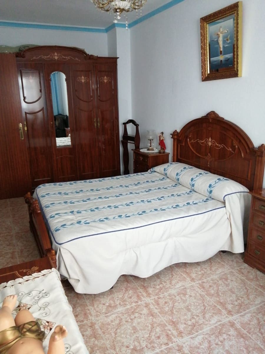 6 bedroom Townhouse for sale in Algodonales with garage - € 226,000 (Ref: 9084924)