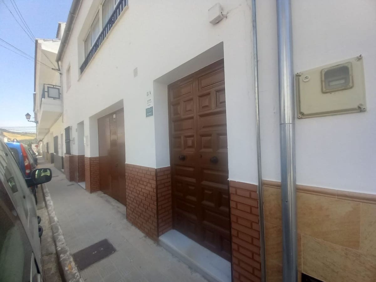 6 bedroom Townhouse for sale in Algodonales with garage - € 226,000 (Ref: 9084924)