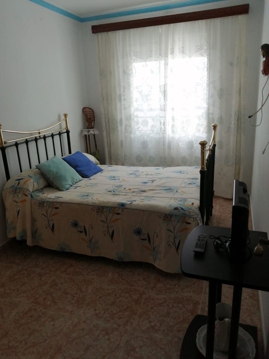 6 bedroom Townhouse for sale in Algodonales with garage - € 226,000 (Ref: 9084924)