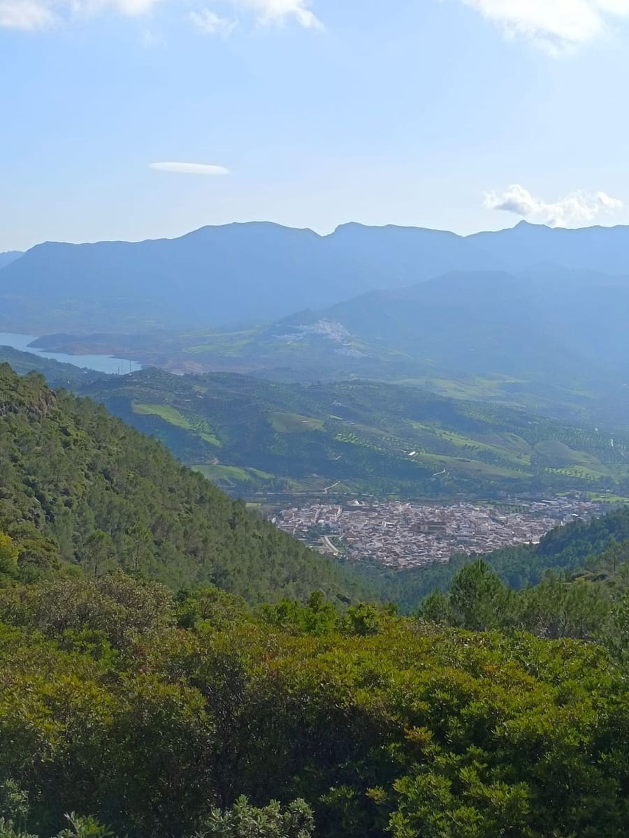 6 bedroom Townhouse for sale in Algodonales with garage - € 226,000 (Ref: 9084924)