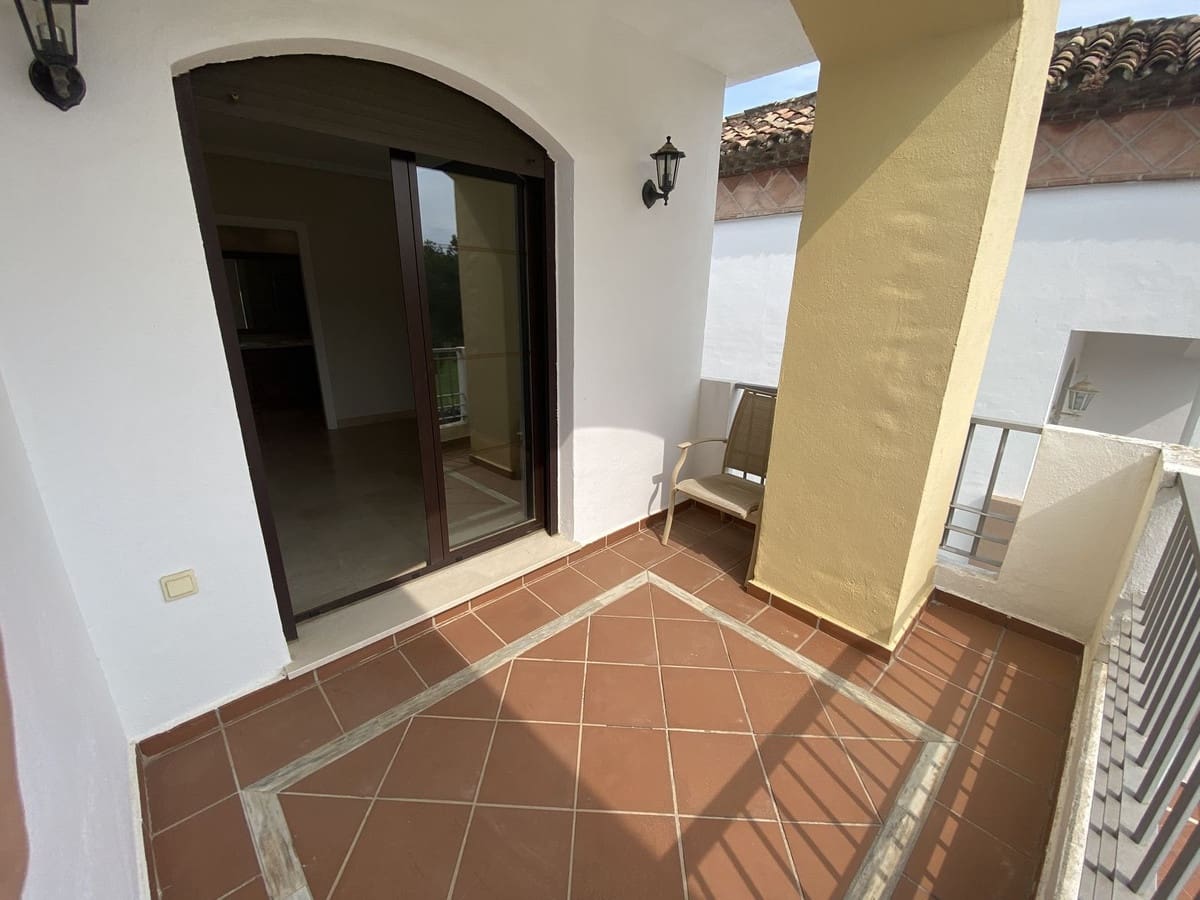 3 soveværelse Penthouse til salg i Benahavis med swimmingpool garage - € 480.000 (Ref: 9101402)