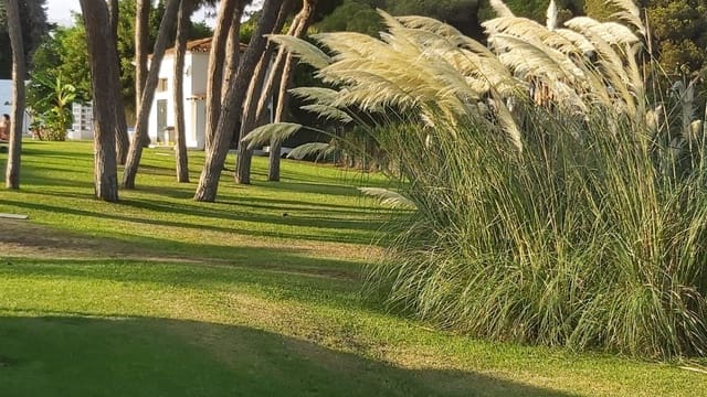 Apartamento de 2 habitaciones en Calahonda, Mijas en venta con piscina - 259.500 € (Ref: 9180430)