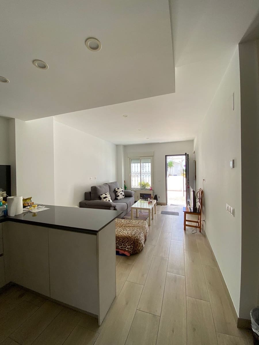 4 soverom Leilighet til salgs i Estepona med garasje - € 430 000 (Ref: 9231967)