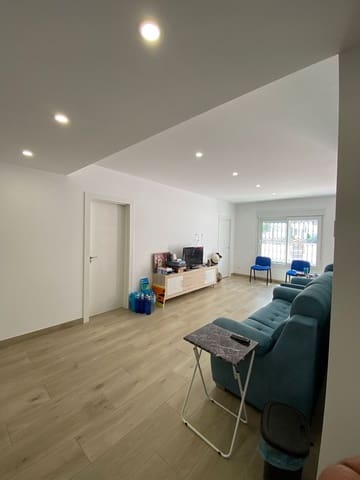 4 sypialnia Apartament na sprzedaż w Puerto de Estepona, Estepona z garażem - 430 000 € (Ref: 9231967)