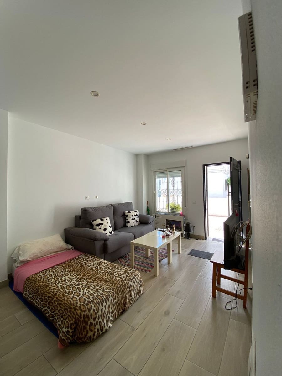 4 soverom Leilighet til salgs i Estepona med garasje - € 430 000 (Ref: 9231967)